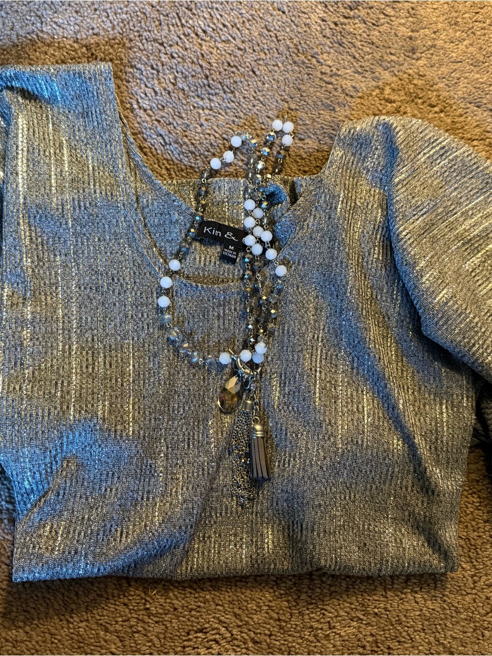 Kensie Silver Metallic Flutter Sleeve Knit Top. Necklace included!!